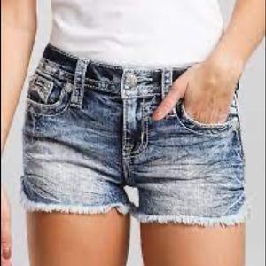 Miss Me Buckle Jean shorts